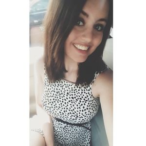 Meet your Posher, Abegail